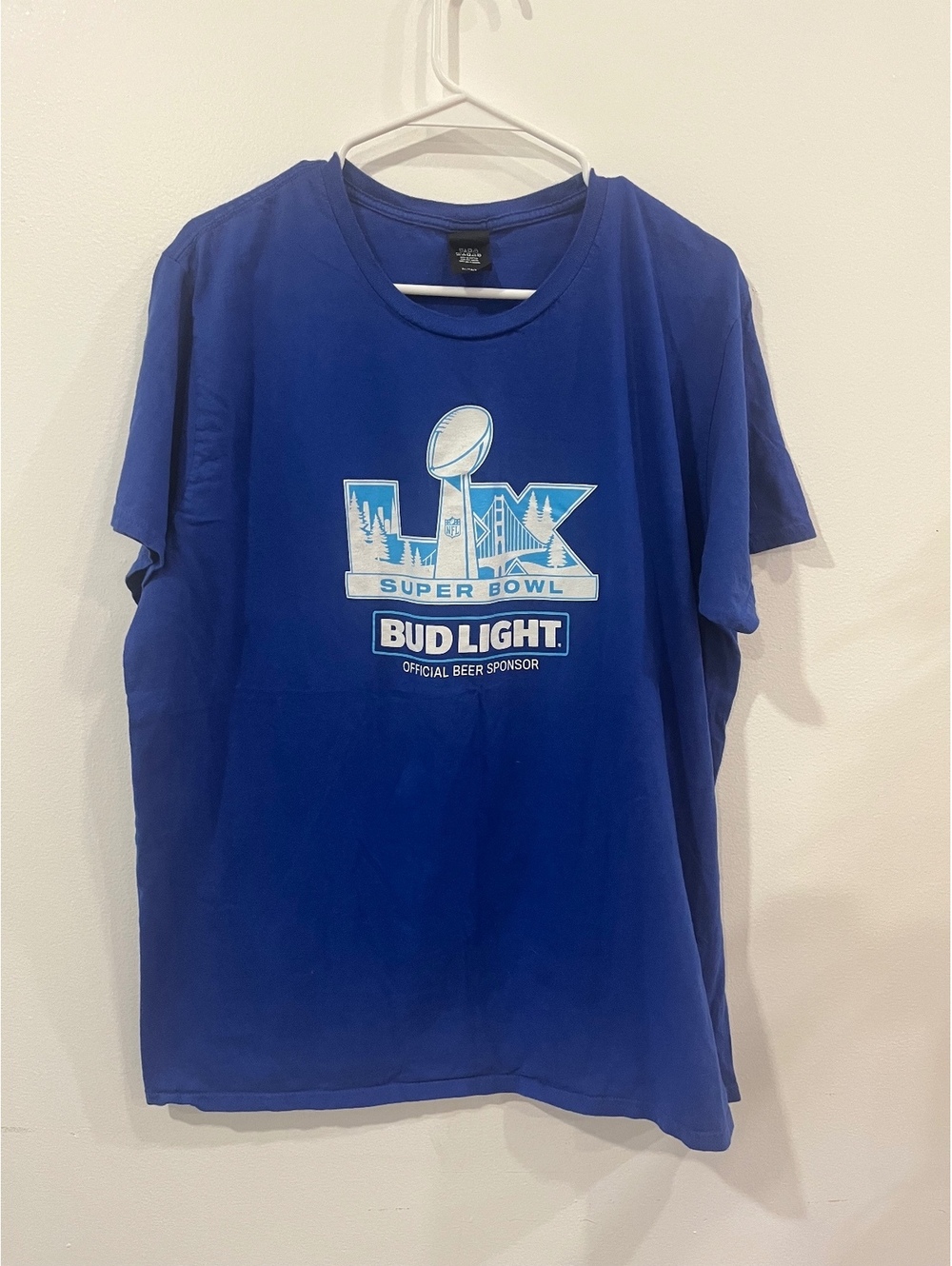 Bud Light blue graphic T-shirt